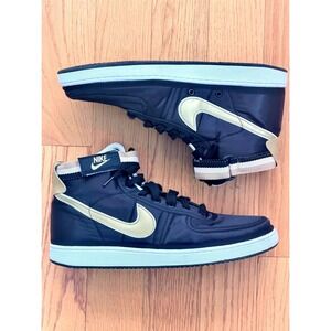 Supreme x Nike Vandal Black Nylon / Gold OG with straps size 13 9/10 condition!